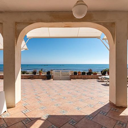 Beachfront Bliss: Apartamento A Pie De Playa Аліканте Екстер'єр фото