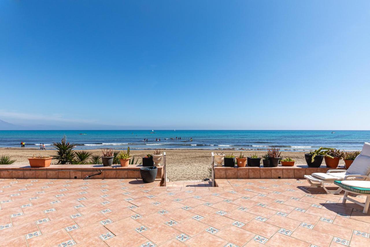 Beachfront Bliss: Apartamento A Pie De Playa Аліканте Екстер'єр фото