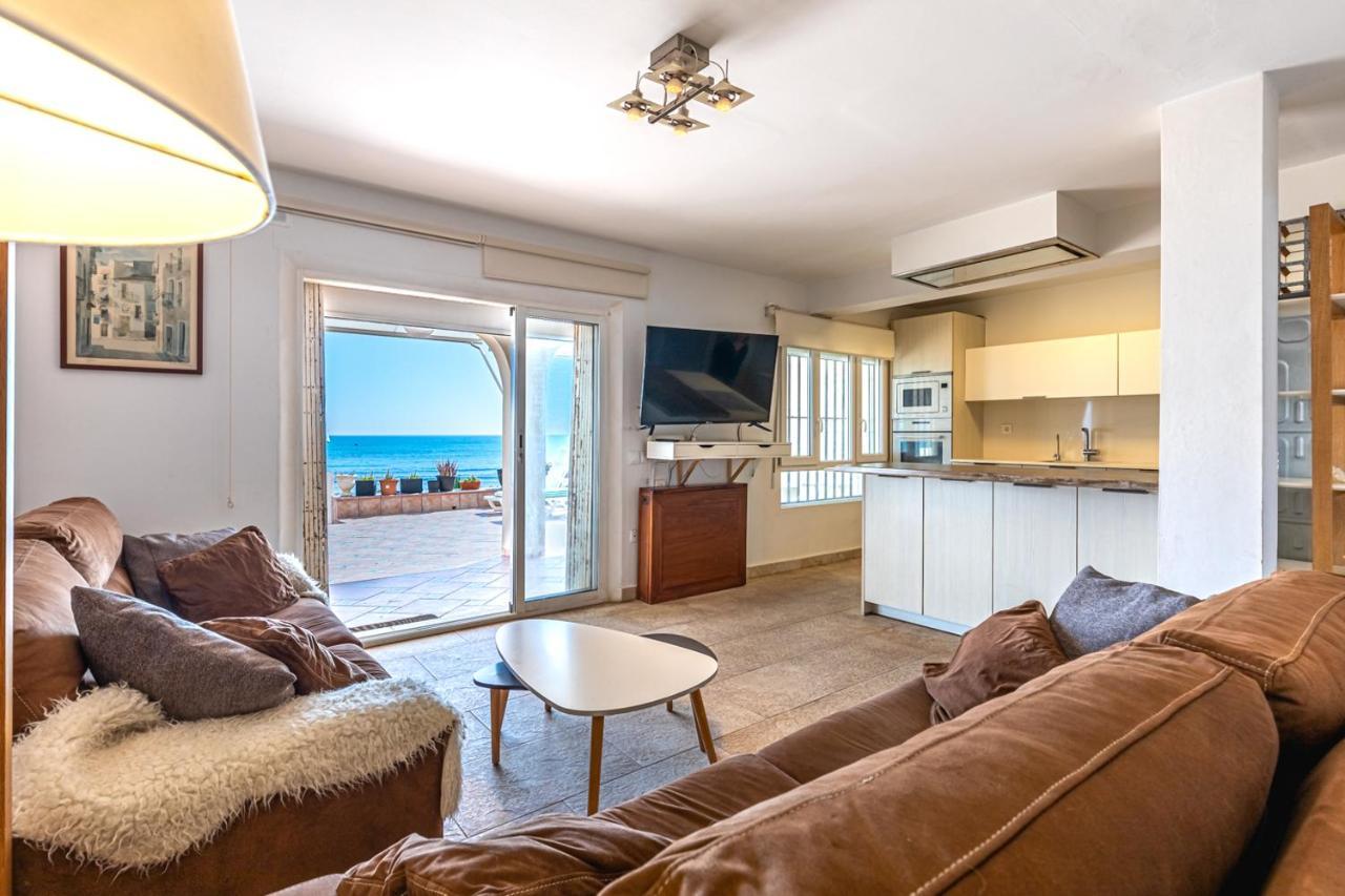 Beachfront Bliss: Apartamento A Pie De Playa Аліканте Екстер'єр фото